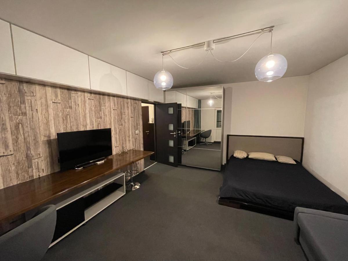 Sunset Luxury Apartment Near Unirii Square Bukarest Eksteriør billede