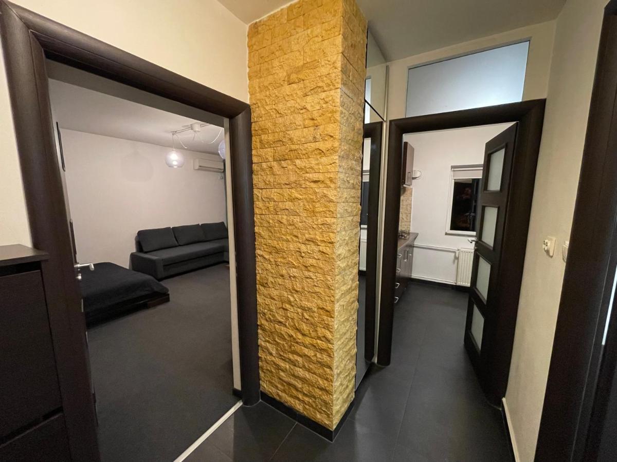 Sunset Luxury Apartment Near Unirii Square Bukarest Eksteriør billede